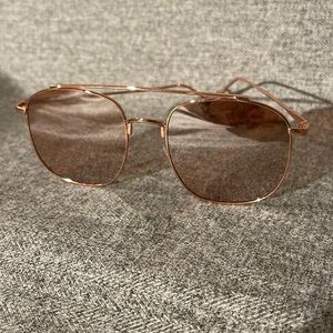 Free People Georgia Aviator Sunglasses. NEW